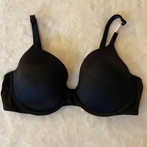 Pink VIctoria’s Secret T-SHIRT LIGHTLY LINED BRA